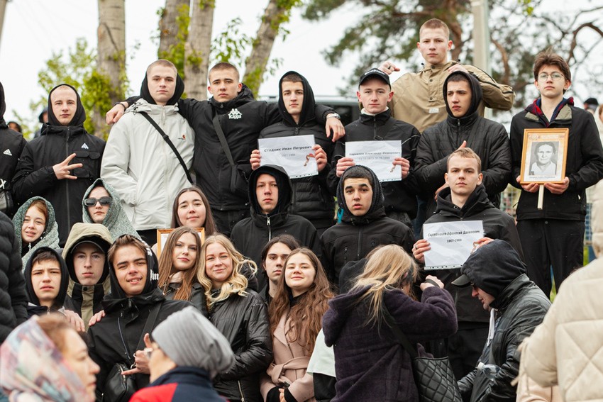 Елабужский институт КФУ участвовал в общегородском празднике ко Дню Победы Елабужский институт КФУ участвовал в общегородском празднике ко Дню Победы