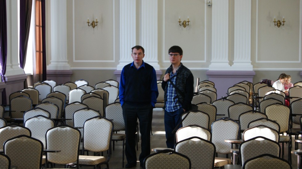 ���� � �����