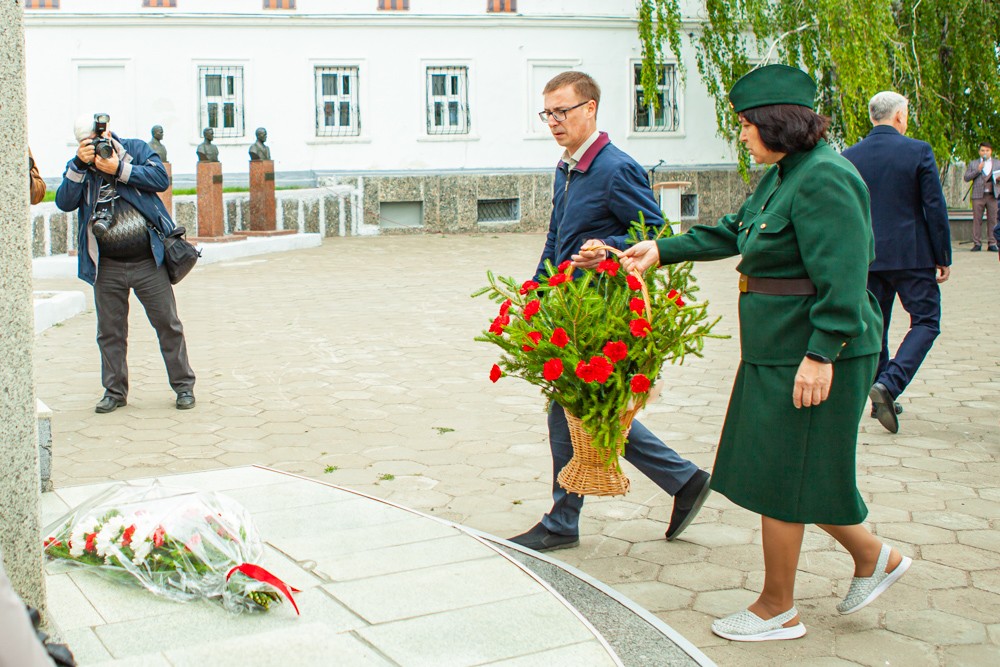 ���������� � �������� ����������� ��������� ������� ������� � ������������� ������������