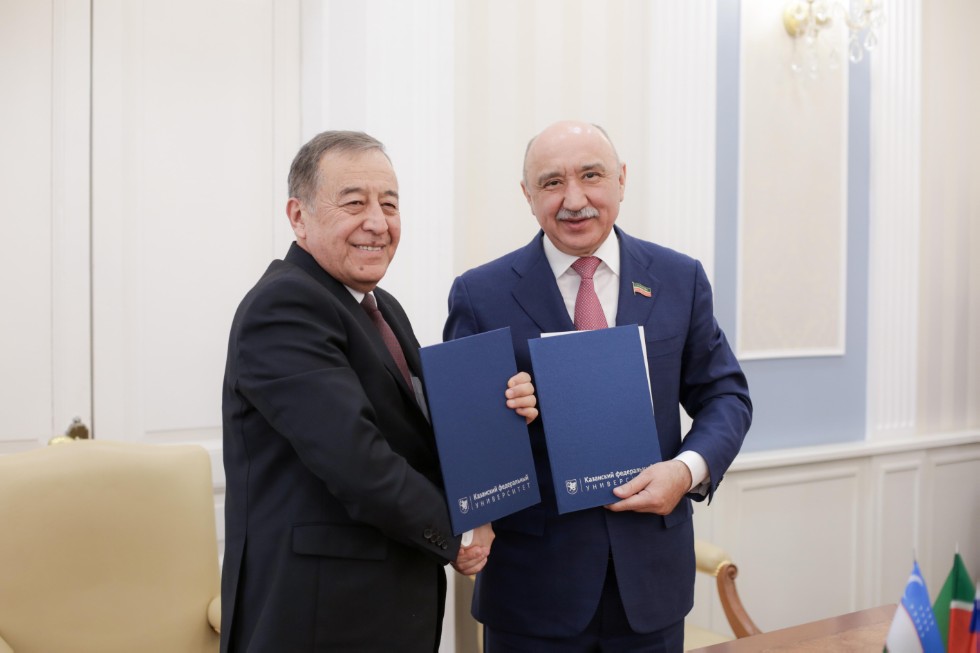 Memorandum of cooperation signed with Academy of Public Administration of Uzbekistan
