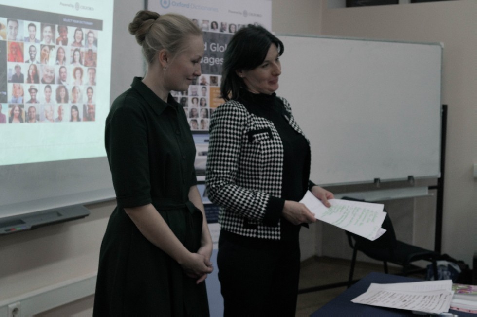 Over 40 first-year students of the Department of Romance and Germanic Philology (groups 802 and 803) took part in a quiz 