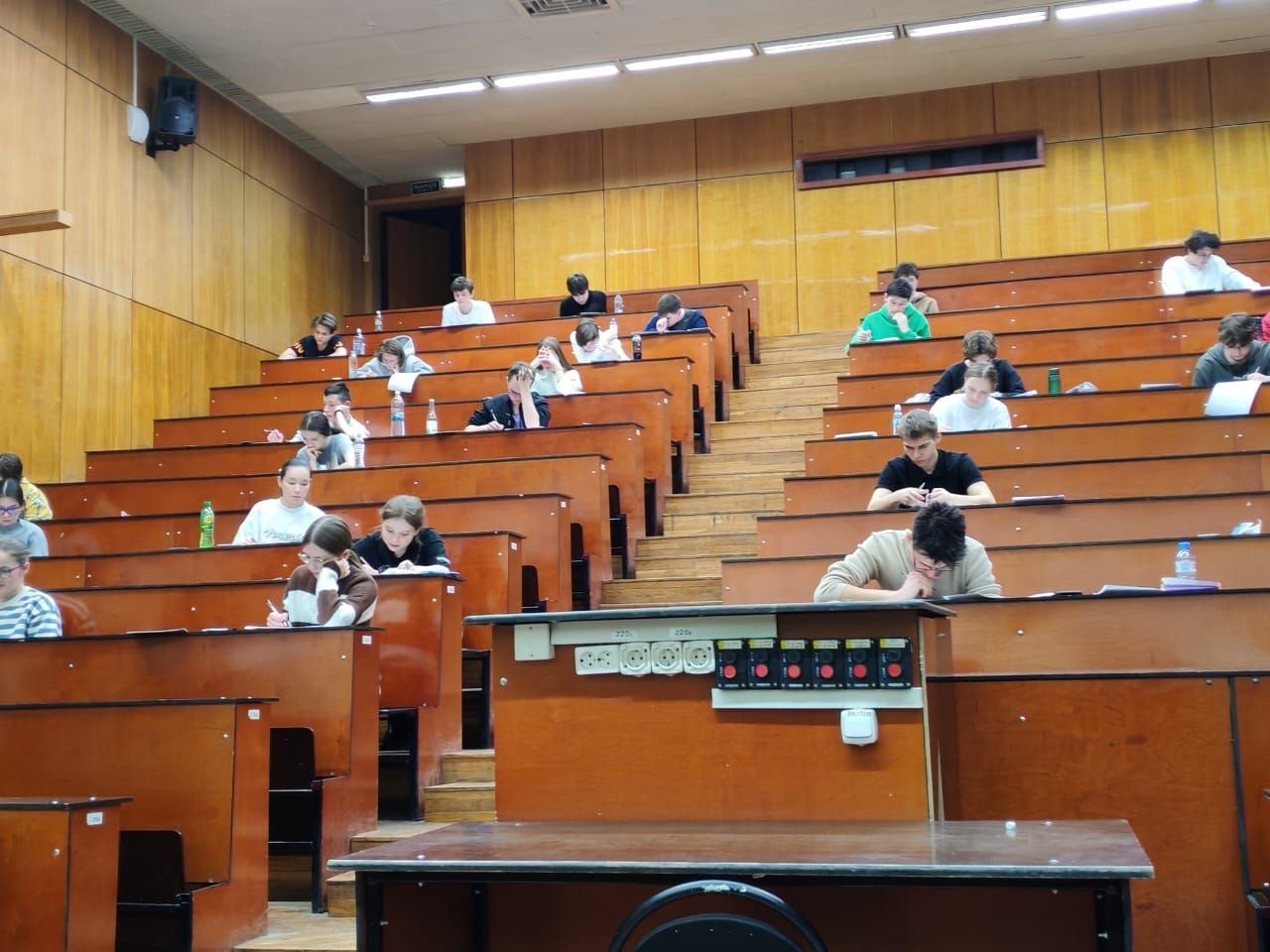 8 ������� � ��������� ������ ������ ��������� �������� ���������� � ��������������� �������� ���������� � ����� ��� �� ������