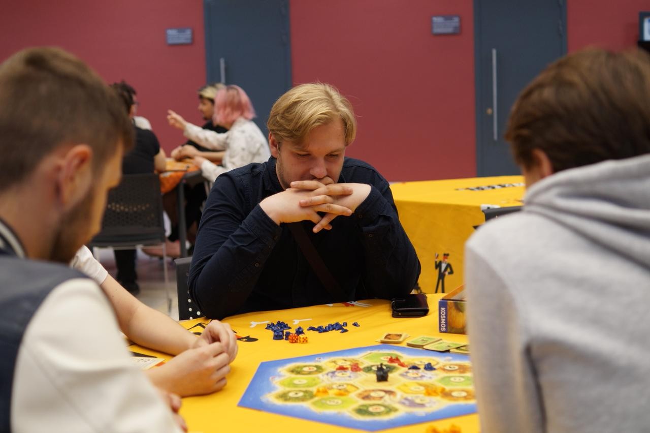 ������� ������ '������������' ����!