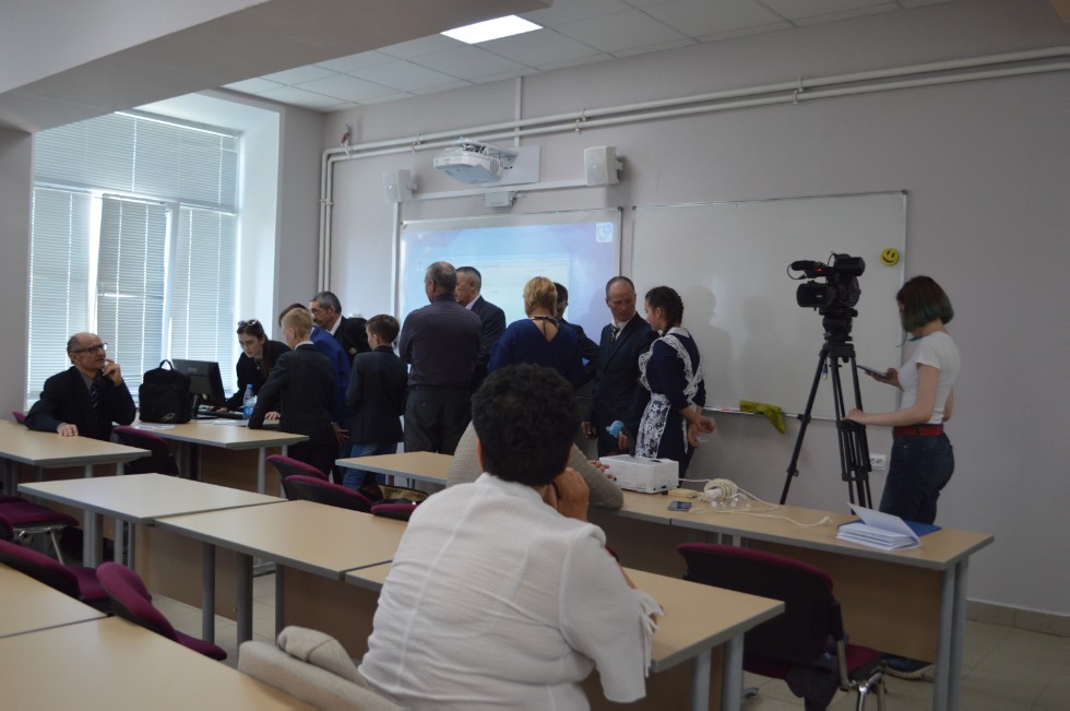 ����� ��������� ���� ������������� 