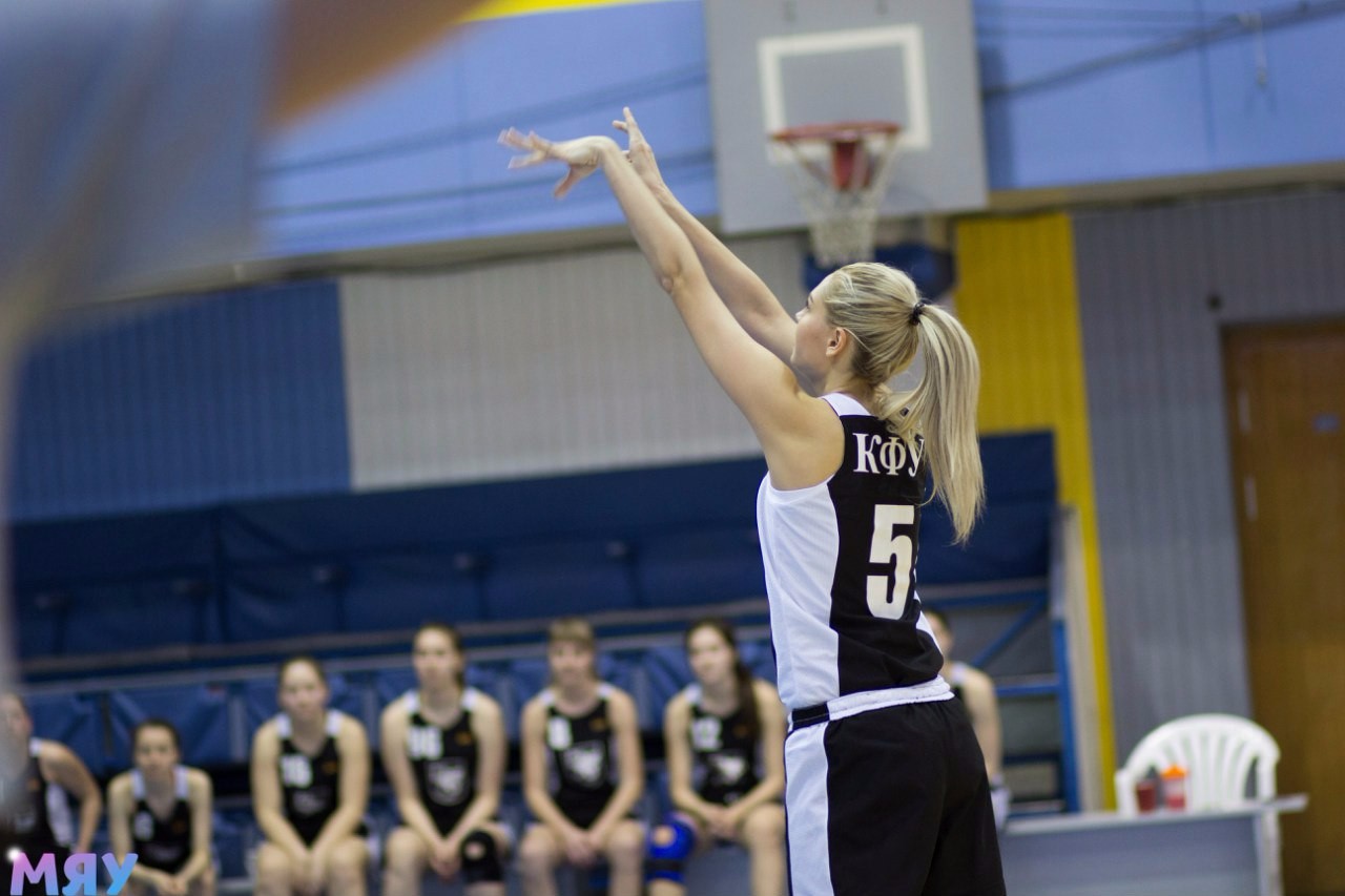 Баскетболистки КФУ завоевали серебро соревнования по женскому баскетболу в рамках Спартакиады ВУЗов Республики Татарстан Баскетболистки КФУ завоевали серебро соревнования по женскому баскетболу в рамках Спартакиады ВУЗов Республики Татарстан