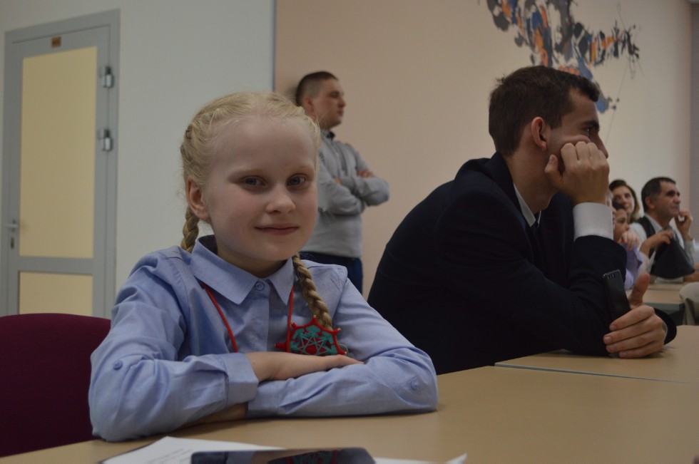 ����� ��������� ���� ������������� 