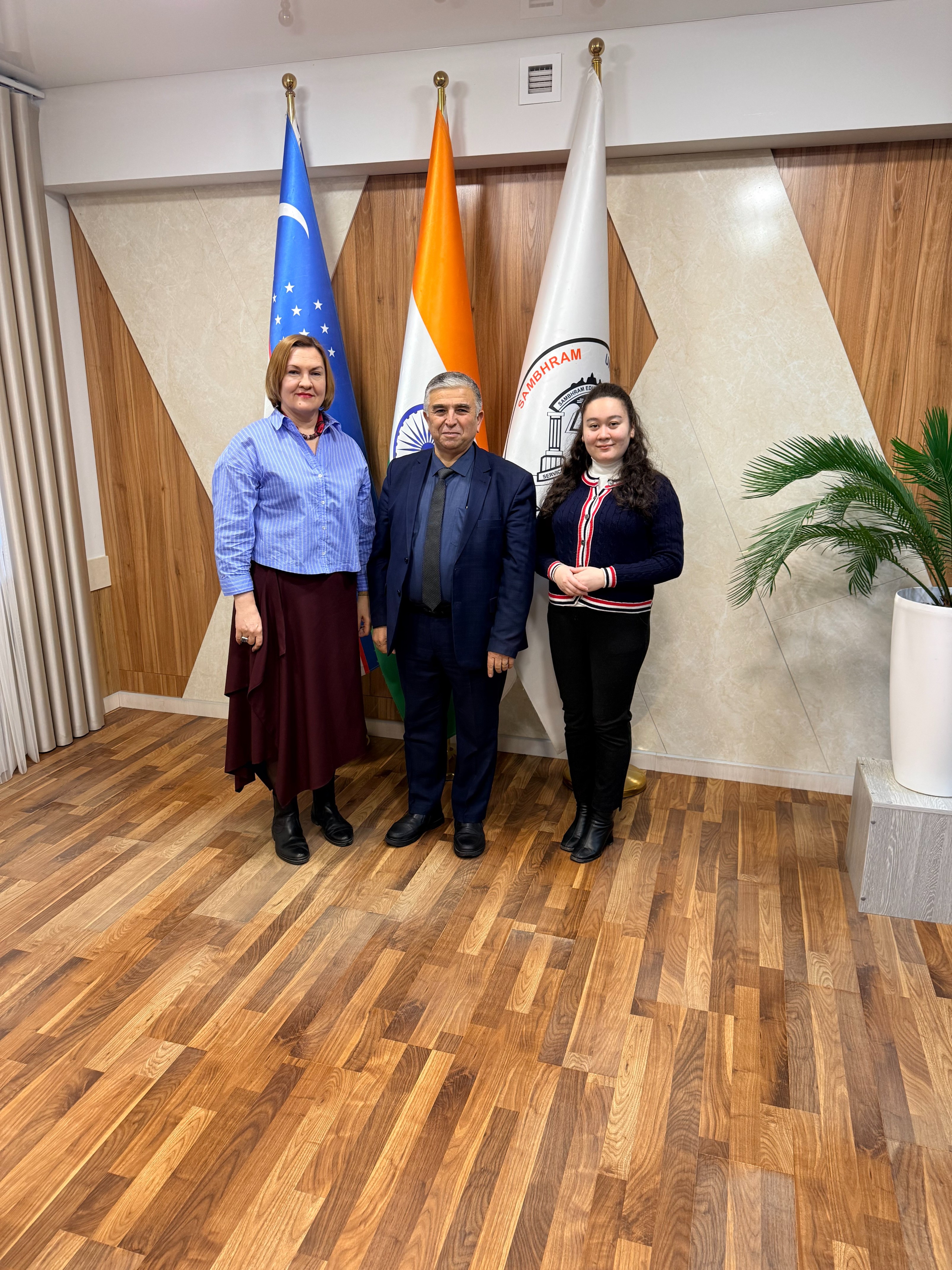 Очередной визит преподавателей ВШИЯиП в г. Джизак Республики Узбекистан Очередной визит преподавателей ВШИЯиП в г. Джизак Республики Узбекистан