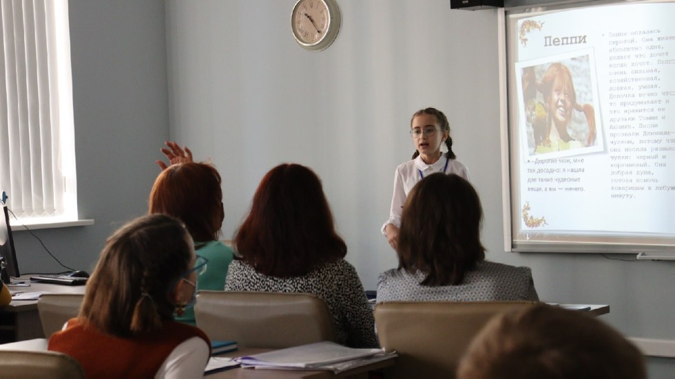 ДОСТОЙНАЯ СМЕНА ДОСТОЙНАЯ СМЕНА