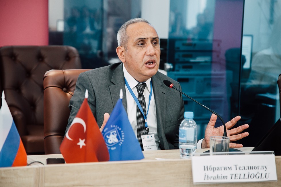 В Институте международных отношений проходит I Международный научный симпозиум 'История и культура Золотой Орды' В Институте международных отношений проходит I Международный научный симпозиум 'История и культура Золотой Орды'