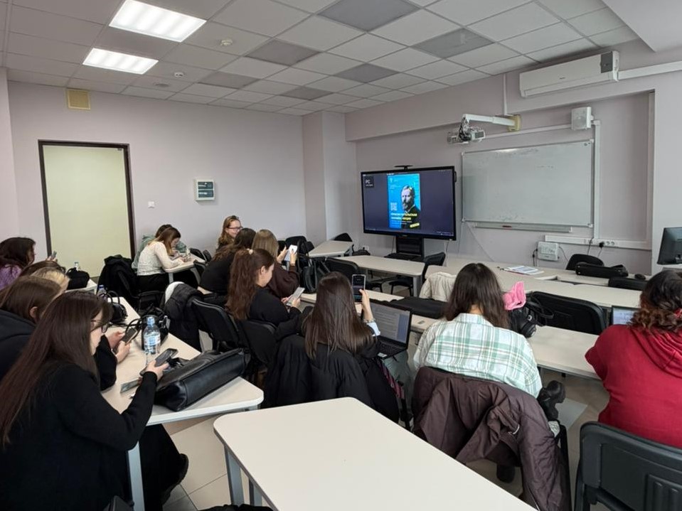 Студенты ИСФНиМК приняли участие в Социологическом диктанте Студенты ИСФНиМК приняли участие в Социологическом диктанте