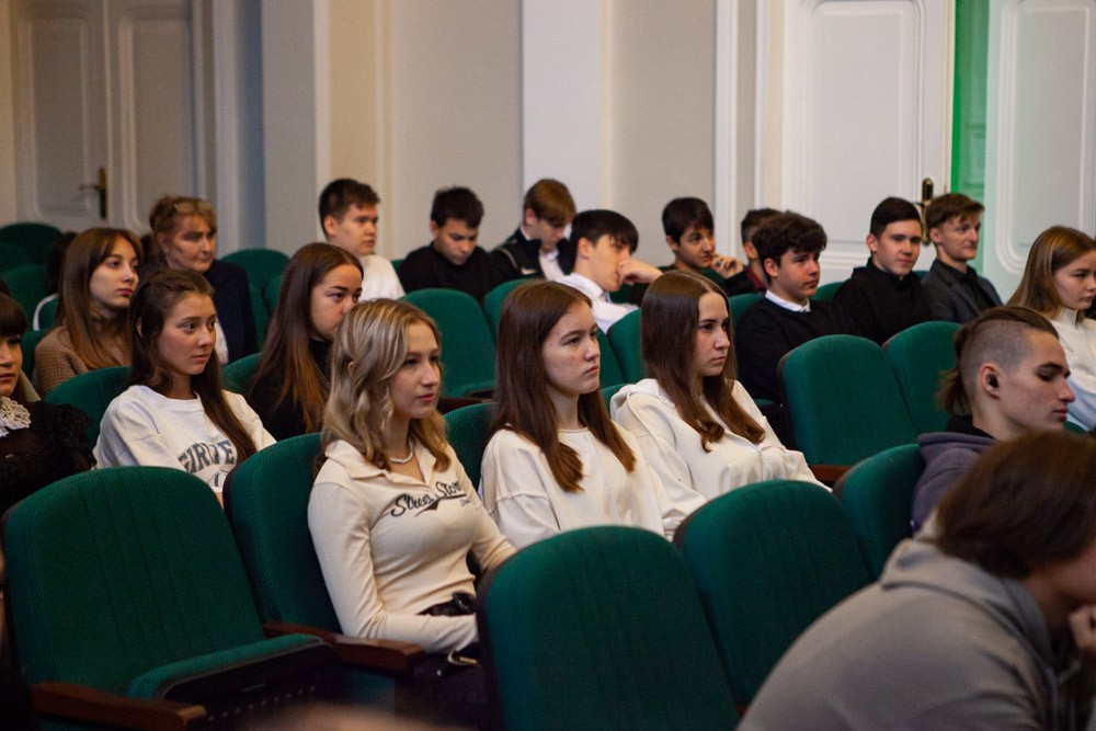 В Елабужском институте состоялось открытие психолого-педагогических классов В Елабужском институте состоялось открытие психолого-педагогических классов