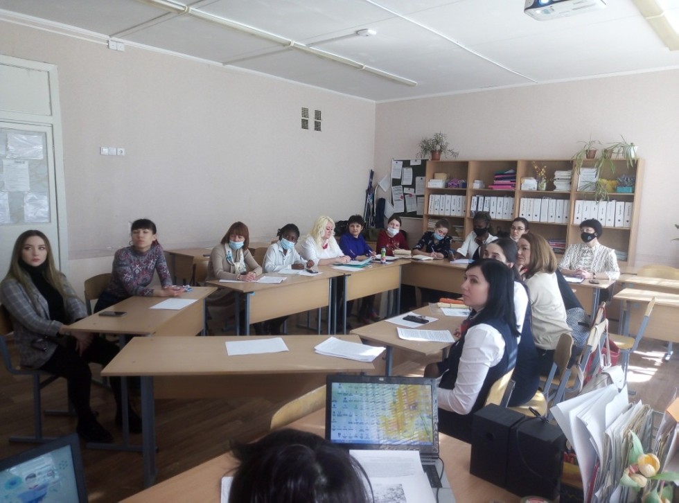 'Как здорово, что все мы здесь сегодня собрались?' 'Как здорово, что все мы здесь сегодня собрались?'