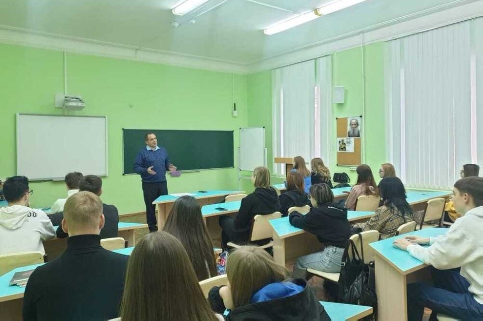 � ������ ������ ����������� ���� ������������� � �������� ��������� ������������� � ����������� �������� ����������� ������� �� ������ � ����������