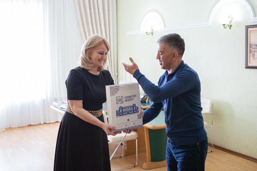 Преподаватели ФерГУ повышают квалификацию в Елабужском институте КФУ Преподаватели ФерГУ повышают квалификацию в Елабужском институте КФУ