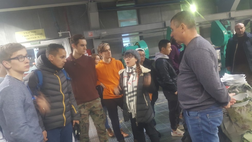 Кукмор, студенты и их валенки Кукмор, студенты и их валенки