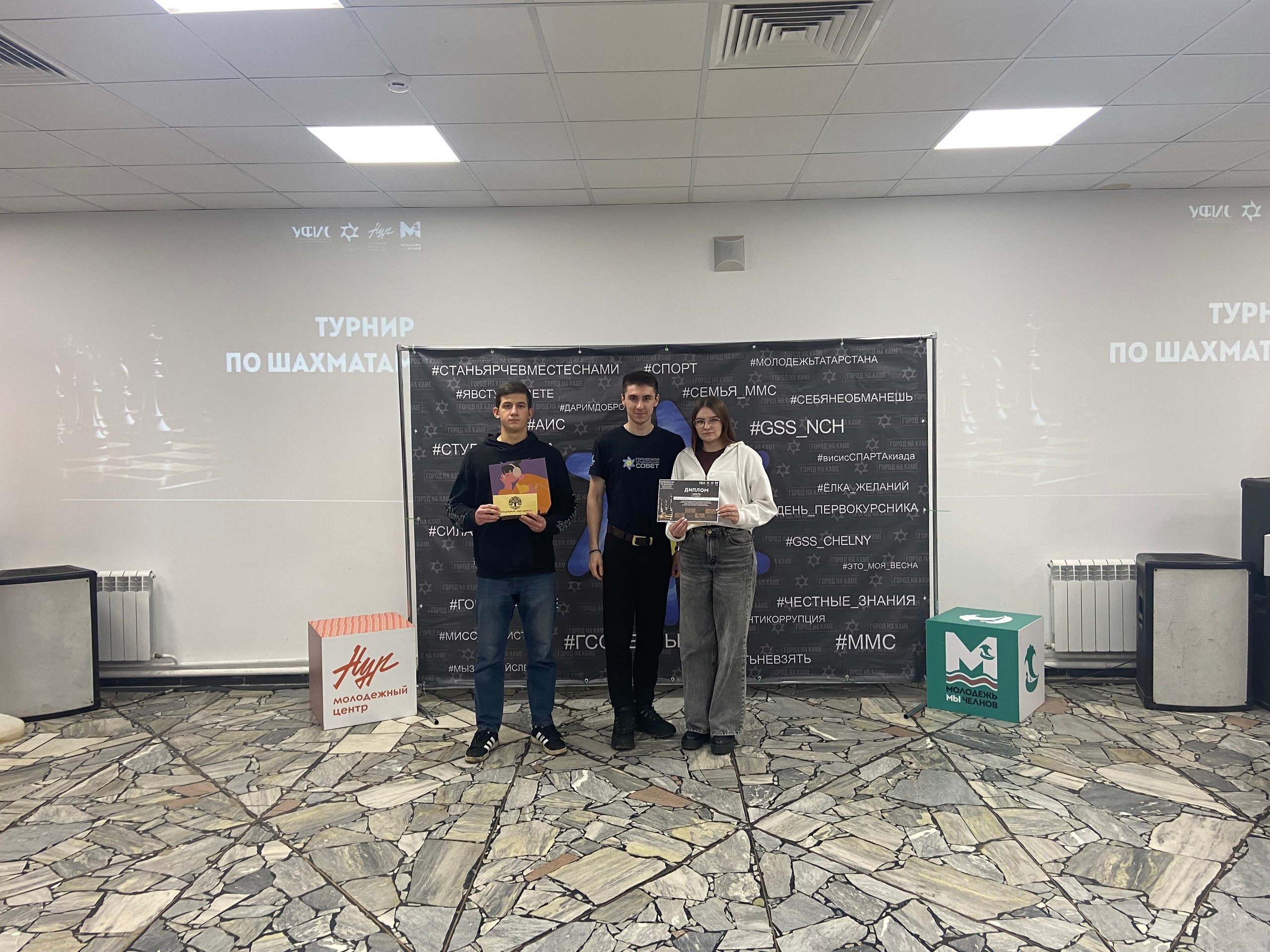 Поздравляем наших спортсменов с блестящими результатами! Поздравляем наших спортсменов с блестящими результатами!