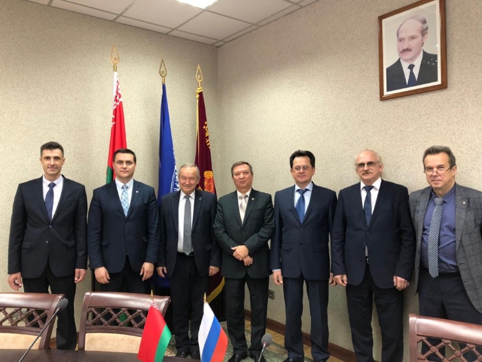 �������������� ��� � ������������ ���� ,�����, ��������������, ������������� �����