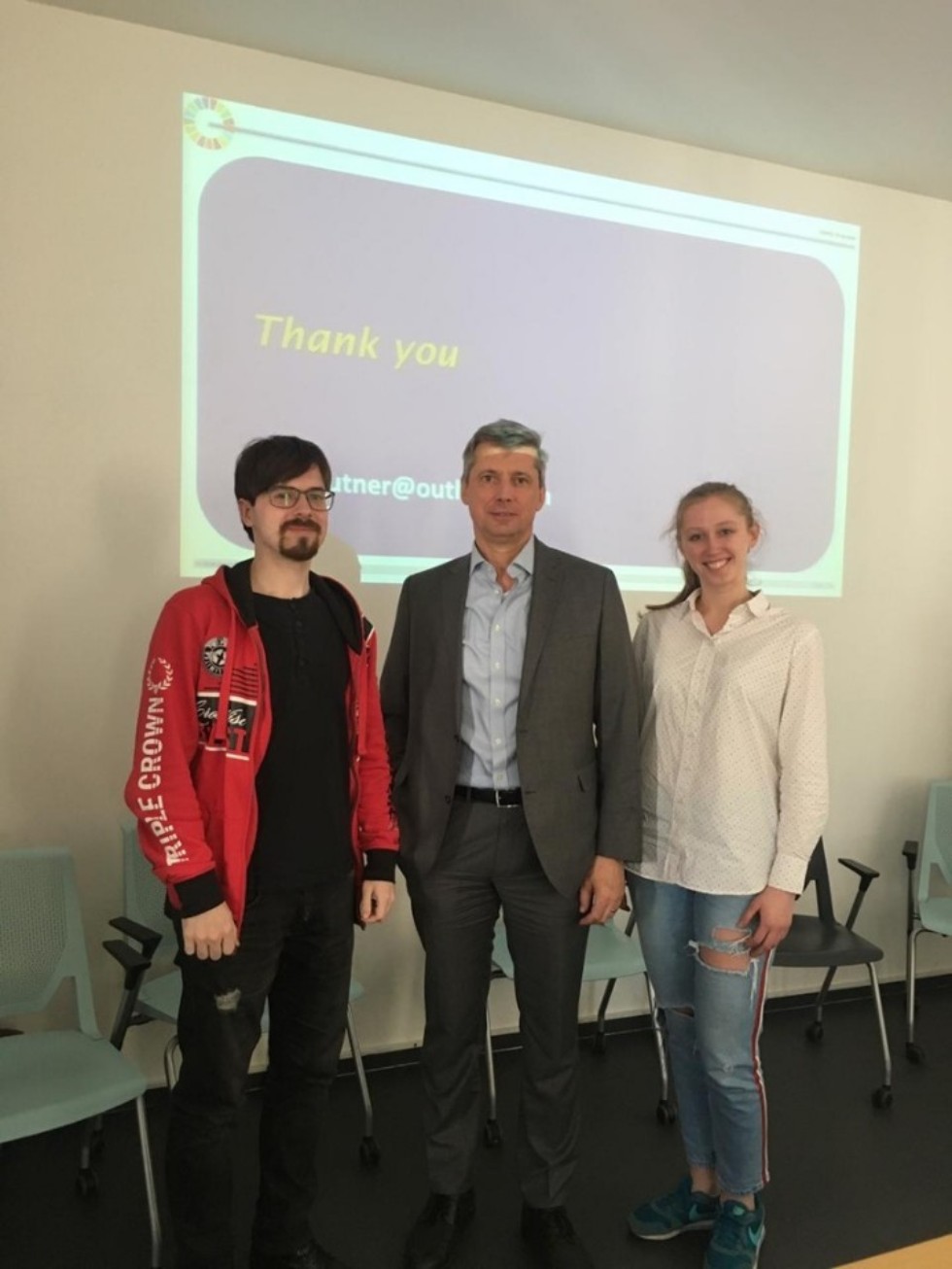 ���������� ������������ ���������� ��� ������ ������� � ������-����������������� ���������� � ���� (University of Vienna, Postgraduate Center, Master of Arts in Human Right)