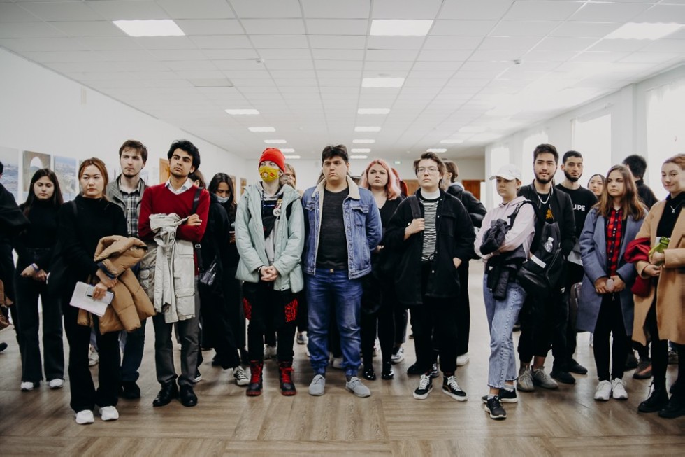 Выставка 'На поиск затонувших кораблей' открылась в КФУ в день 300-летия визита Петра I в Казань Выставка 'На поиск затонувших кораблей' открылась в КФУ в день 300-летия визита Петра I в Казань