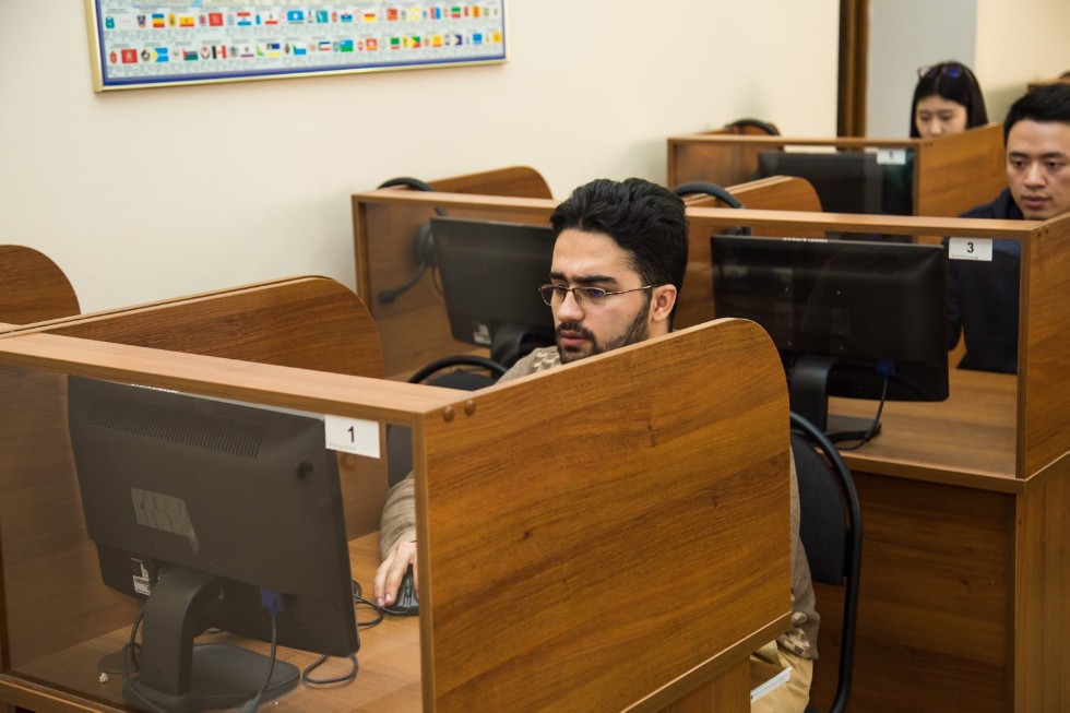 Олимпиада по русскому языку среди иностранных студентов высших учебных заведений г. Казани Олимпиада по русскому языку среди иностранных студентов высших учебных заведений г. Казани