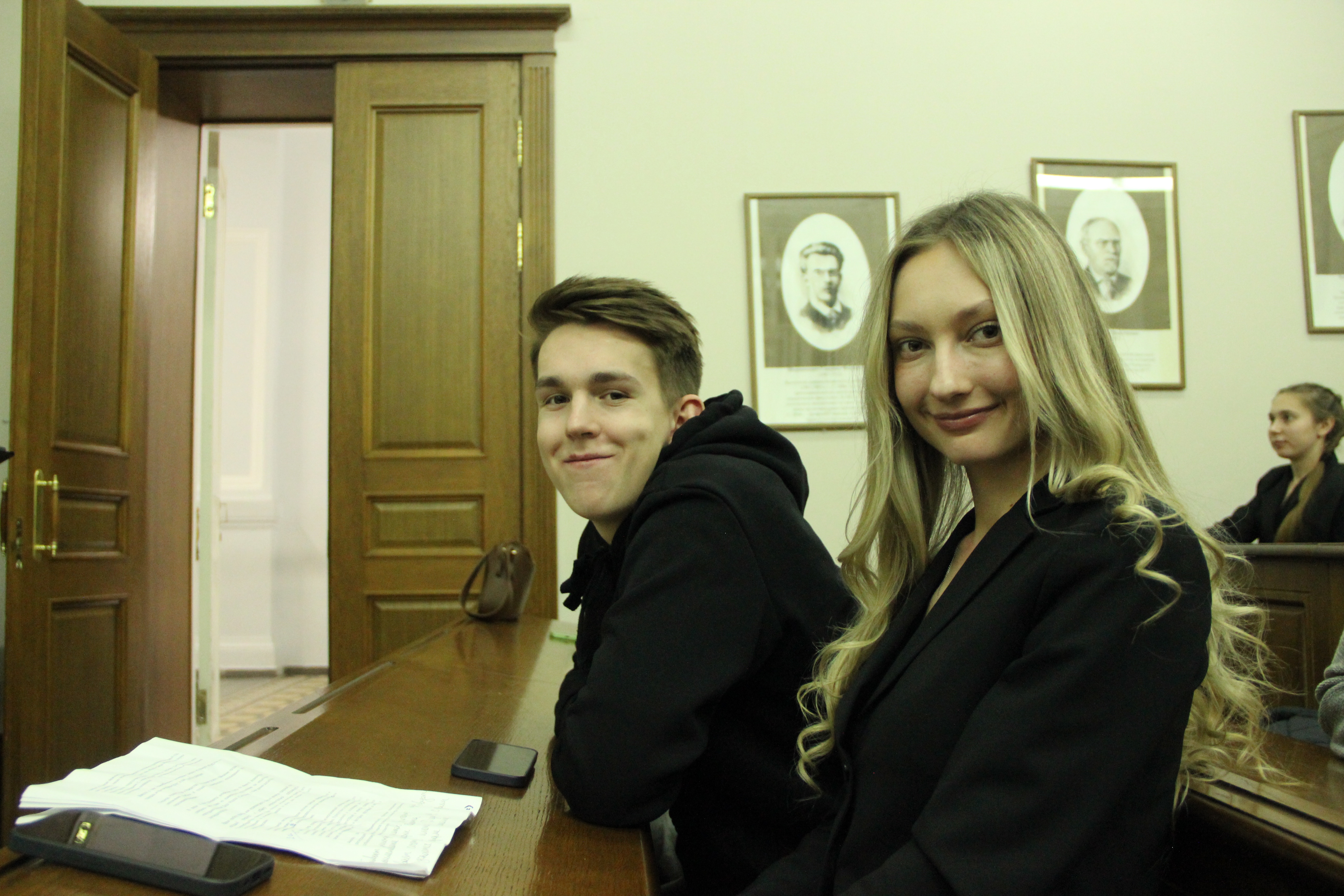 ����� ���� ������ �� ����� ���������������� ������������� '��� ����� ���� � ����: �������������� ������ �� ���������� �������� �� ����� ���������������� �������������'.