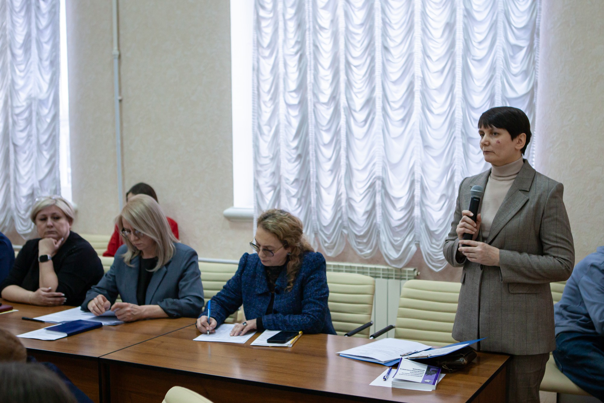 В Елабужском институте КФУ состоялось заседание Ученого совета В Елабужском институте КФУ состоялось заседание Ученого совета