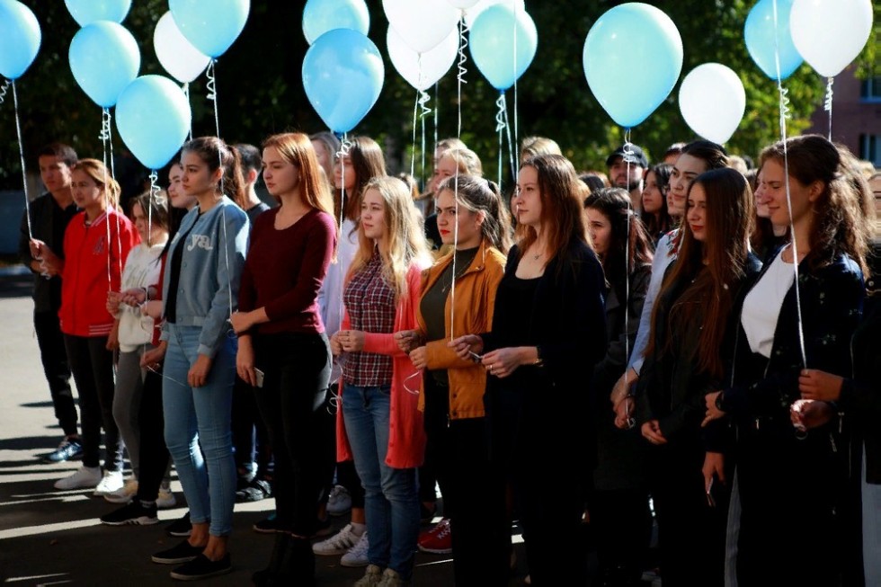 21 �������� - ������������� ���� ����