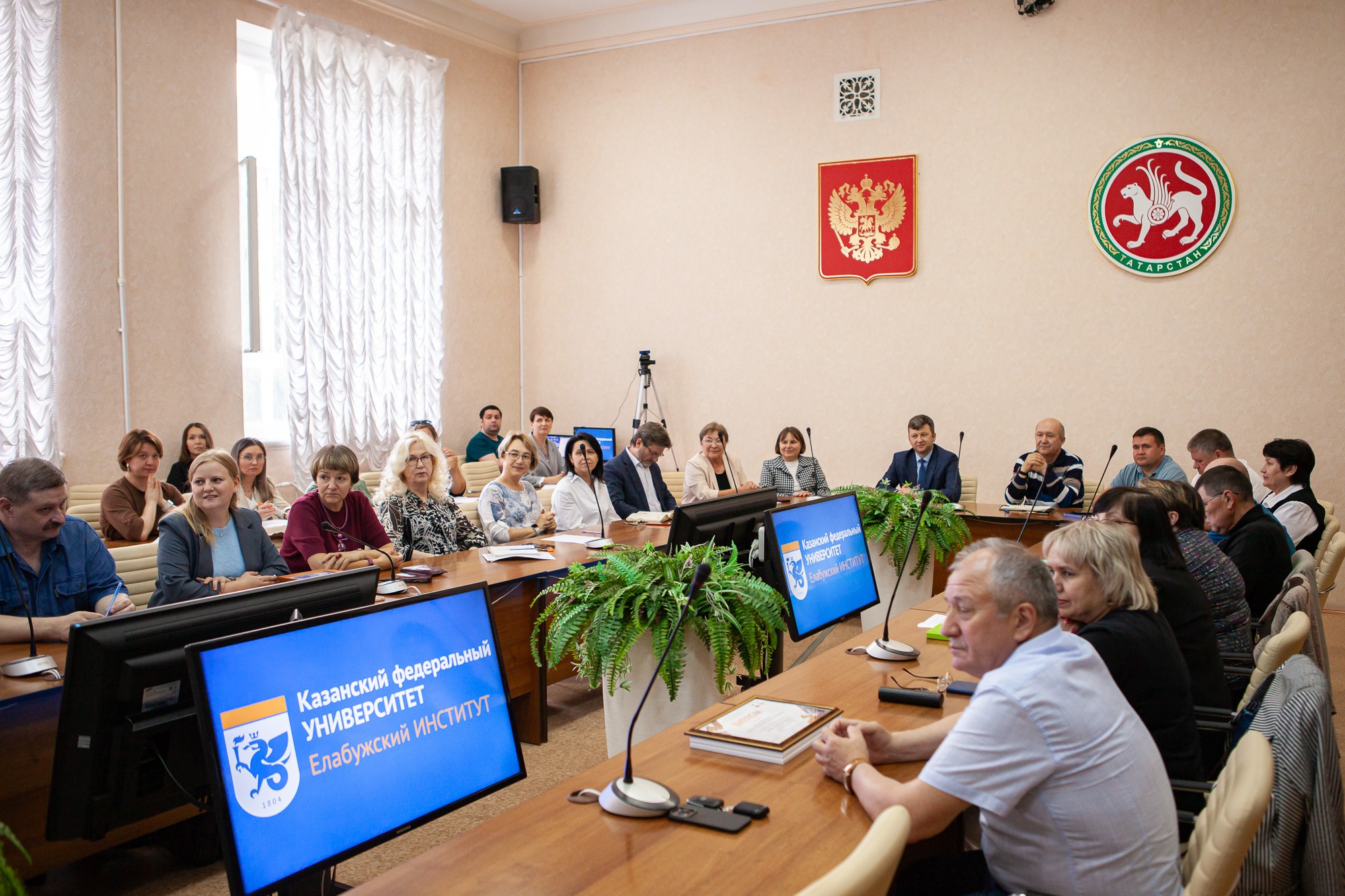 В Елабужском институте КФУ прошло заседание Учёного совета В Елабужском институте КФУ прошло заседание Учёного совета