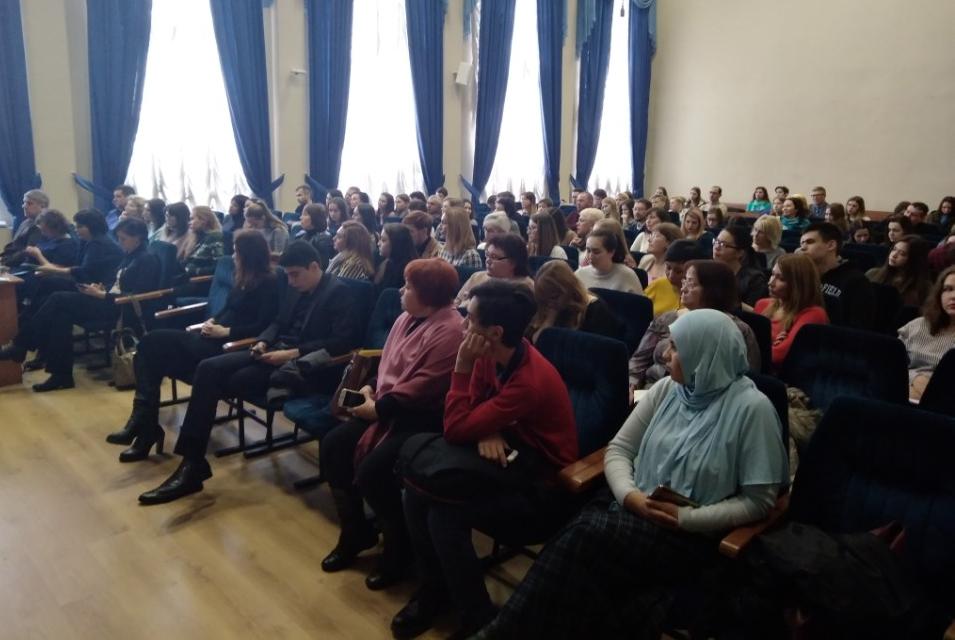 Учиться в Институте сложно, но интересно и весело! Учиться в Институте сложно, но интересно и весело!