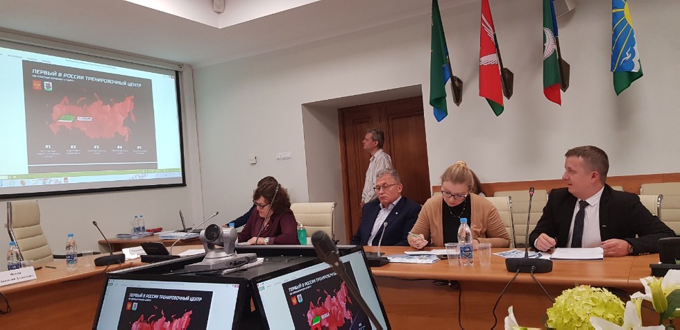 Доцент кафедры социальной философии Наталия Олеговна Хазиева приняла участие в работе научно-практической конференции Доцент кафедры социальной философии Наталия Олеговна Хазиева приняла участие в работе научно-практической конференции