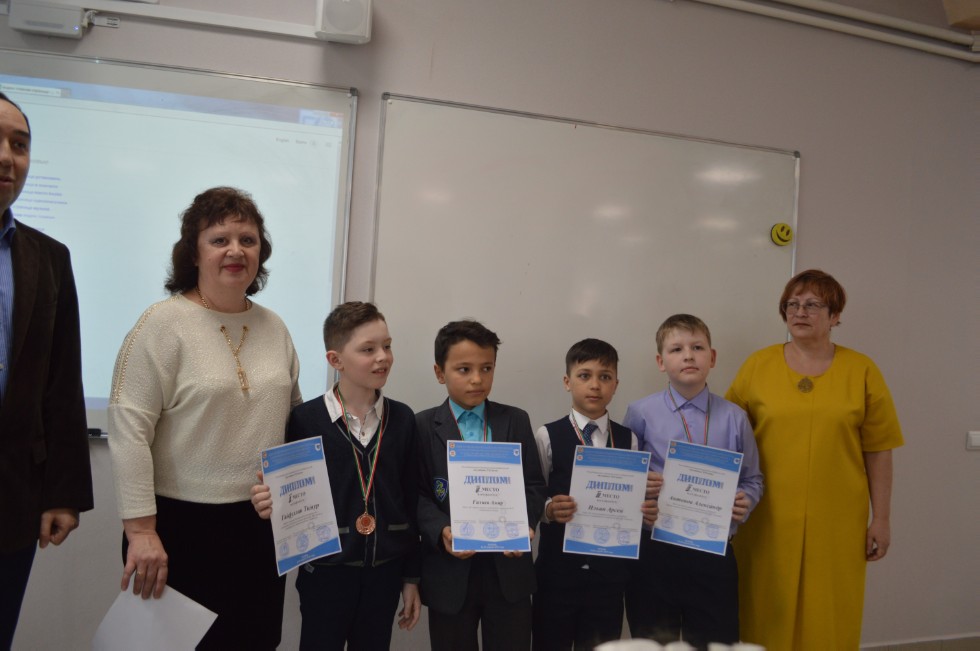 ����� ��������� ���� ������������� 