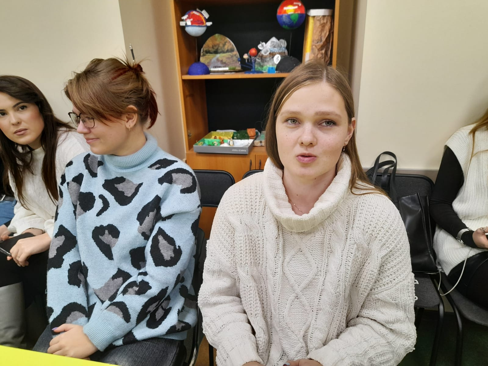 �������� 3 �����  ��������� ���������� � ����������� �������� �������� ����� �� ������������� ������