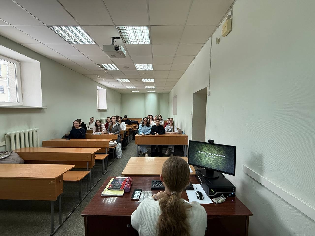 Кураторский час, посвящённый Дню защитника Отечества: студенты группы 14.1-581 обсудили историю и значение праздника Кураторский час, посвящённый Дню защитника Отечества: студенты группы 14.1-581 обсудили историю и значение праздника