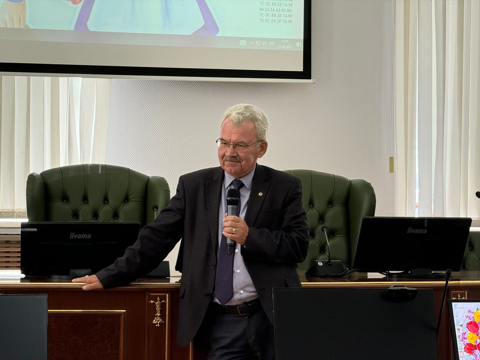 � ������ ������ ��������� ����� '������ ��������� � �����'