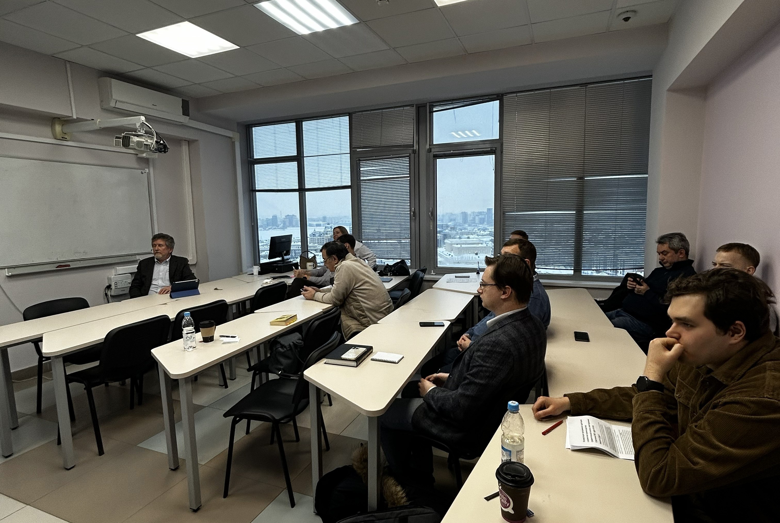 В КФУ прошла ежегодная итоговая научная конференция сотрудников кафедры политологии В КФУ прошла ежегодная итоговая научная конференция сотрудников кафедры политологии