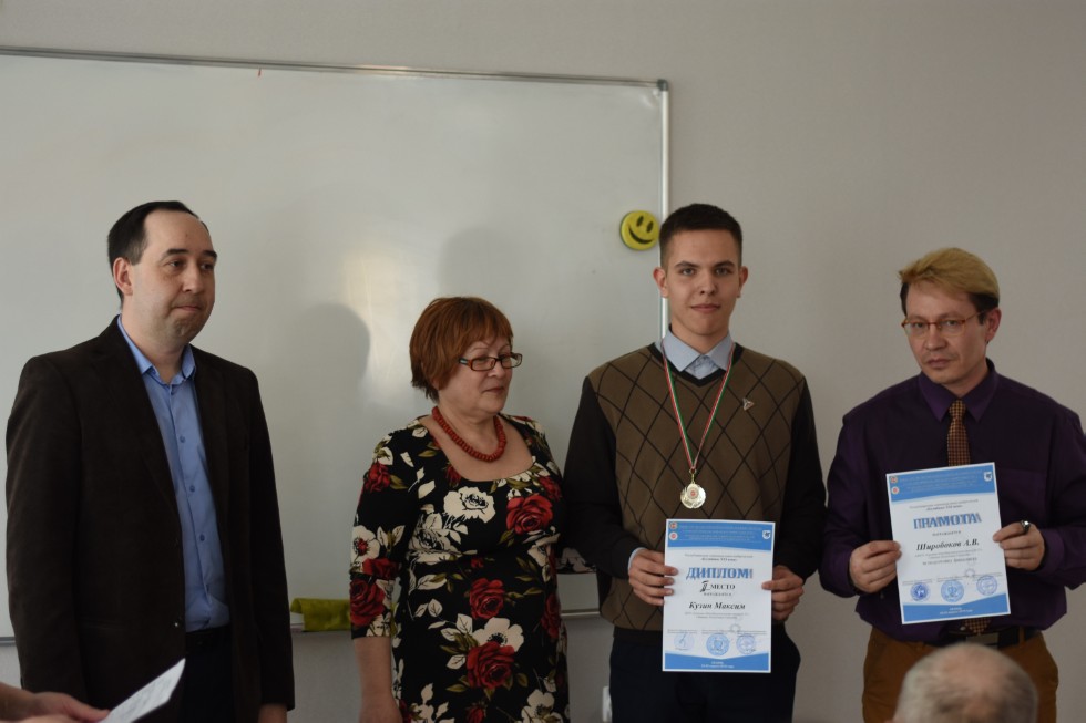 ����� ��������� ���� ������������� 