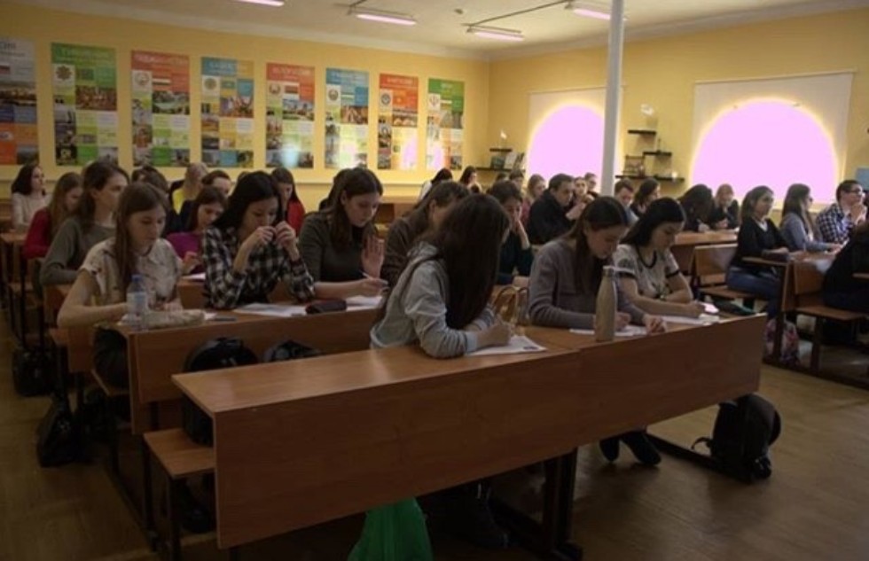 ���� ���������  ������������� �������� �����  'Tolles Diktat'