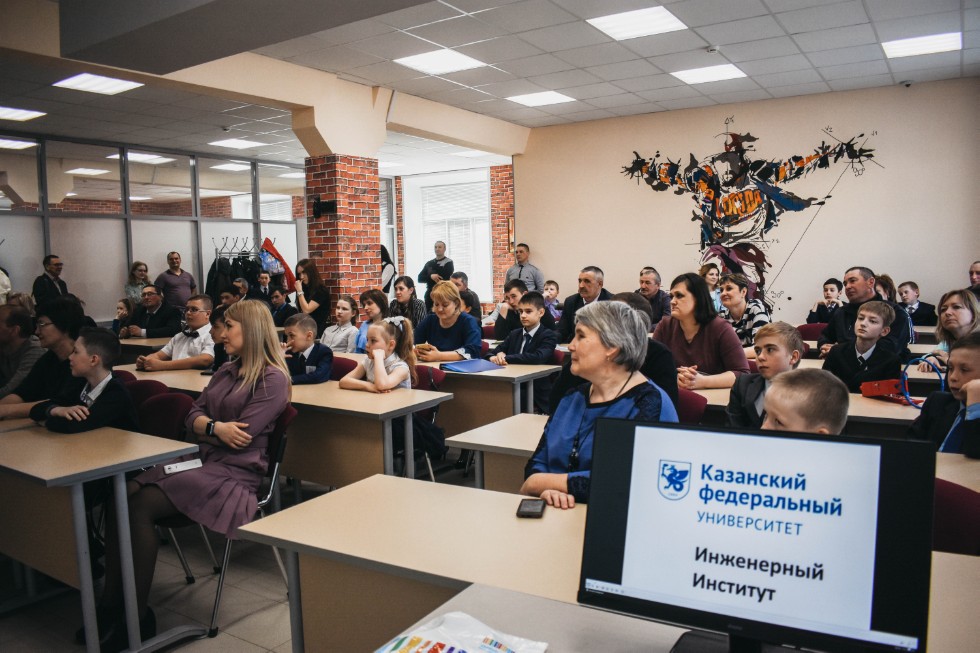 ����� ��������� ���� ������������� 