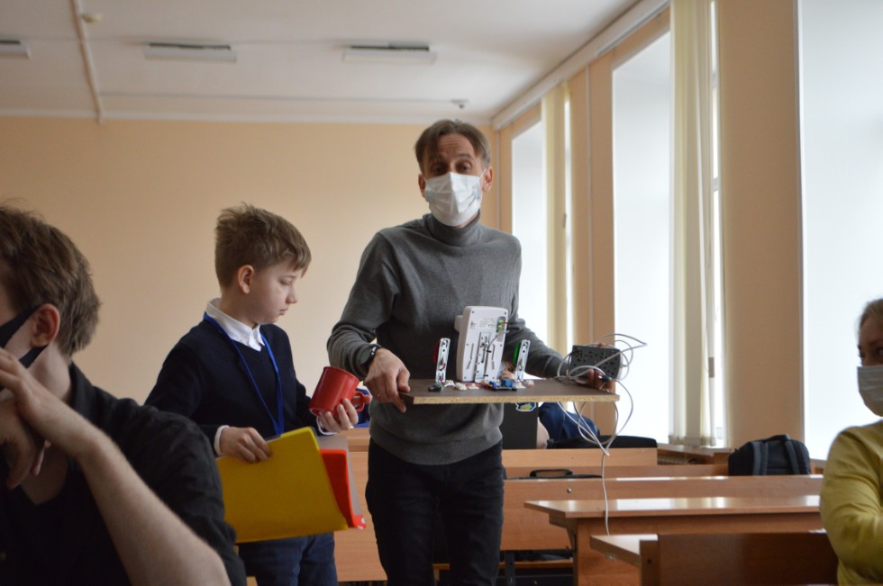 ������ ��� 4-7 ������� ���������, ������������� � ���������� � ����������� ��������