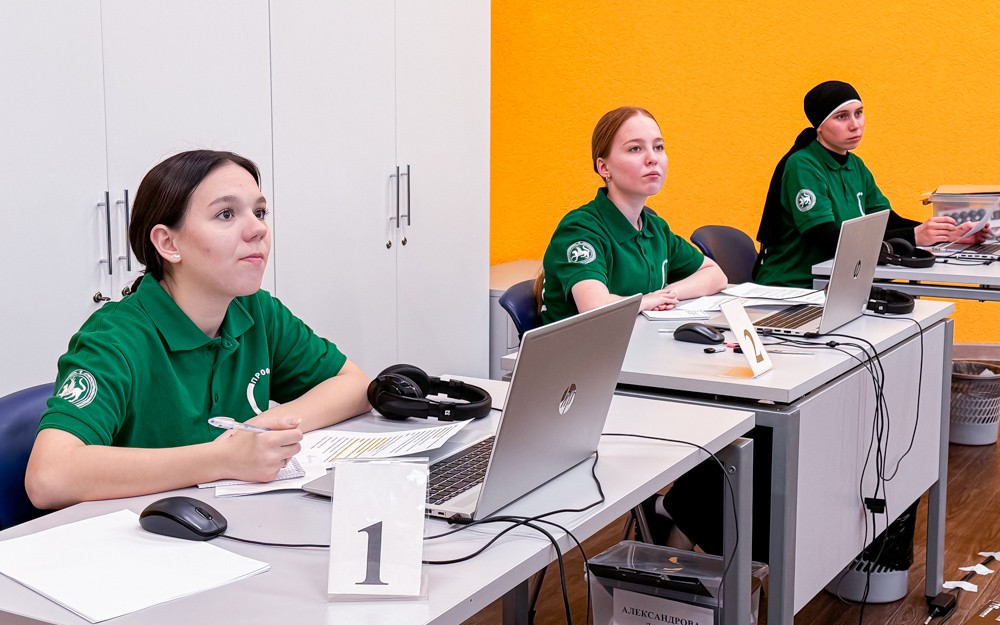 Региональный этап чемпионата 'Профессионалы' прошел на базе Елабужского института КФУ Региональный этап чемпионата 'Профессионалы' прошел на базе Елабужского института КФУ