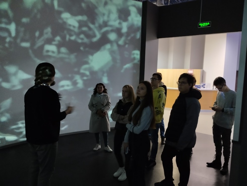 Посещение музея студентами первого курса Инженерного института Посещение музея студентами первого курса Инженерного института