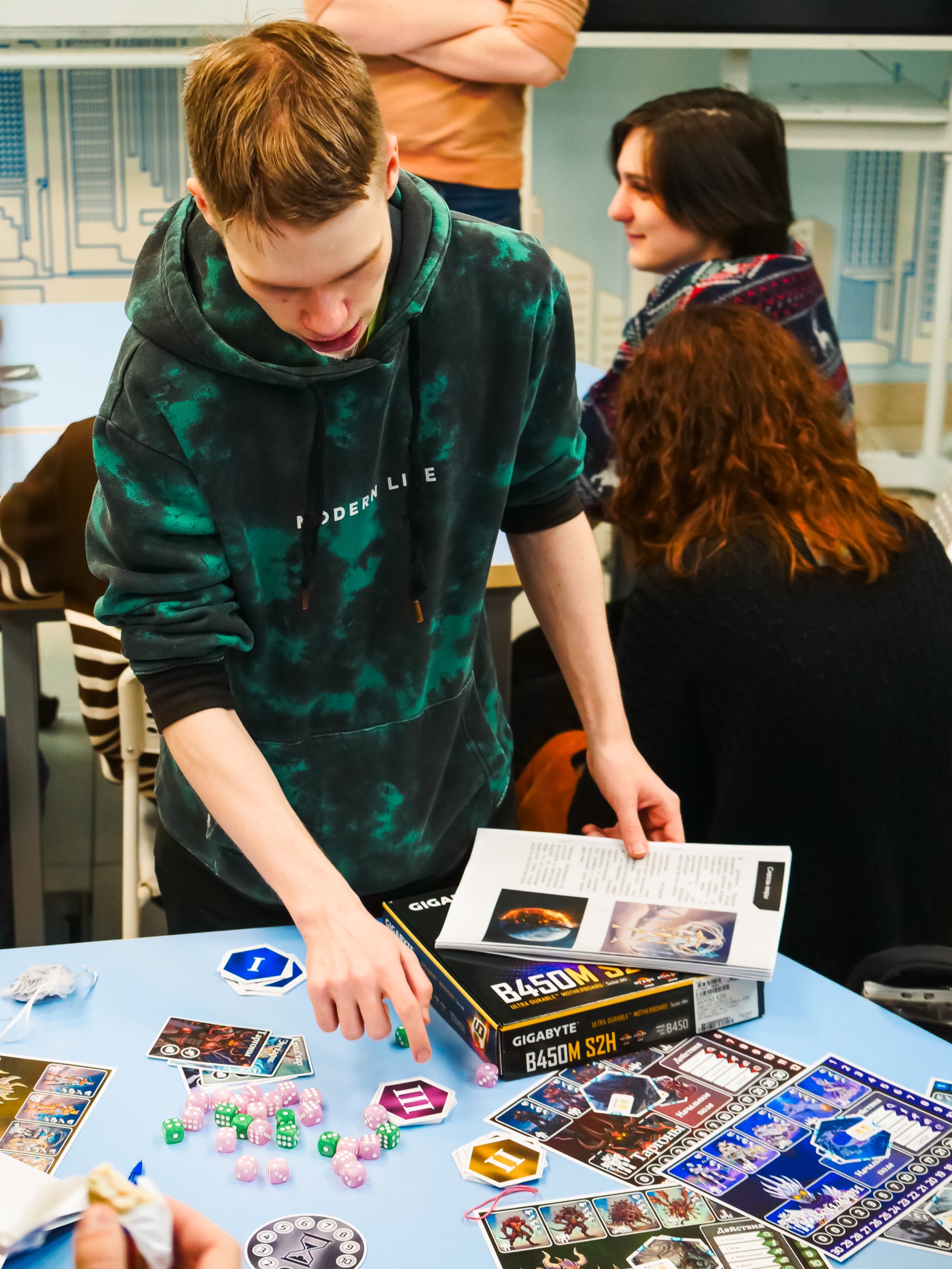 В ИТИС создали целую коллекцию настольных игр ? ковбои, выживание и экономика В ИТИС создали целую коллекцию настольных игр ? ковбои, выживание и экономика