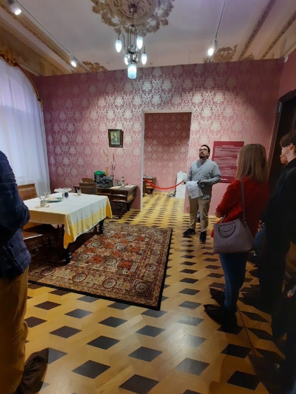 �������� 3 � 4 ����� ����������� ��������� �������� �������� ������-����� �� �������� �����������