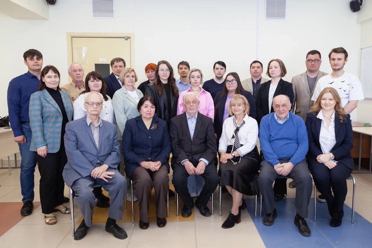 Кафедра анализа данных и исследования операций Кафедра анализа данных и исследования операций