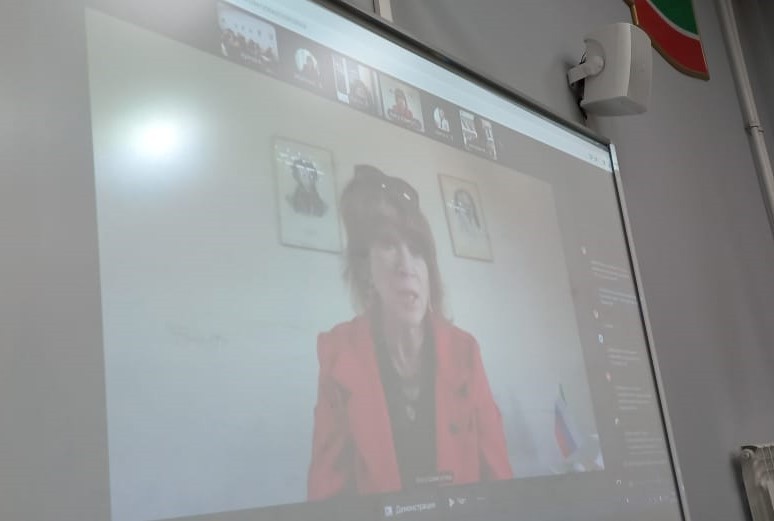 В ИМО КФУ завершила работу традиционная Международная школа-конференция для молодых ученых В ИМО КФУ завершила работу традиционная Международная школа-конференция для молодых ученых