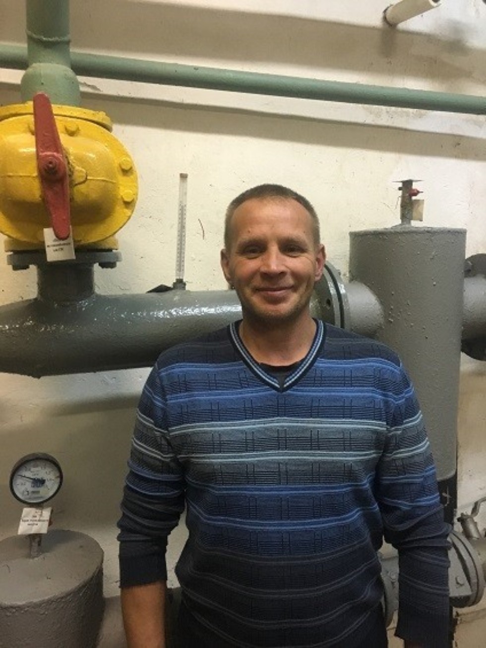 ����������