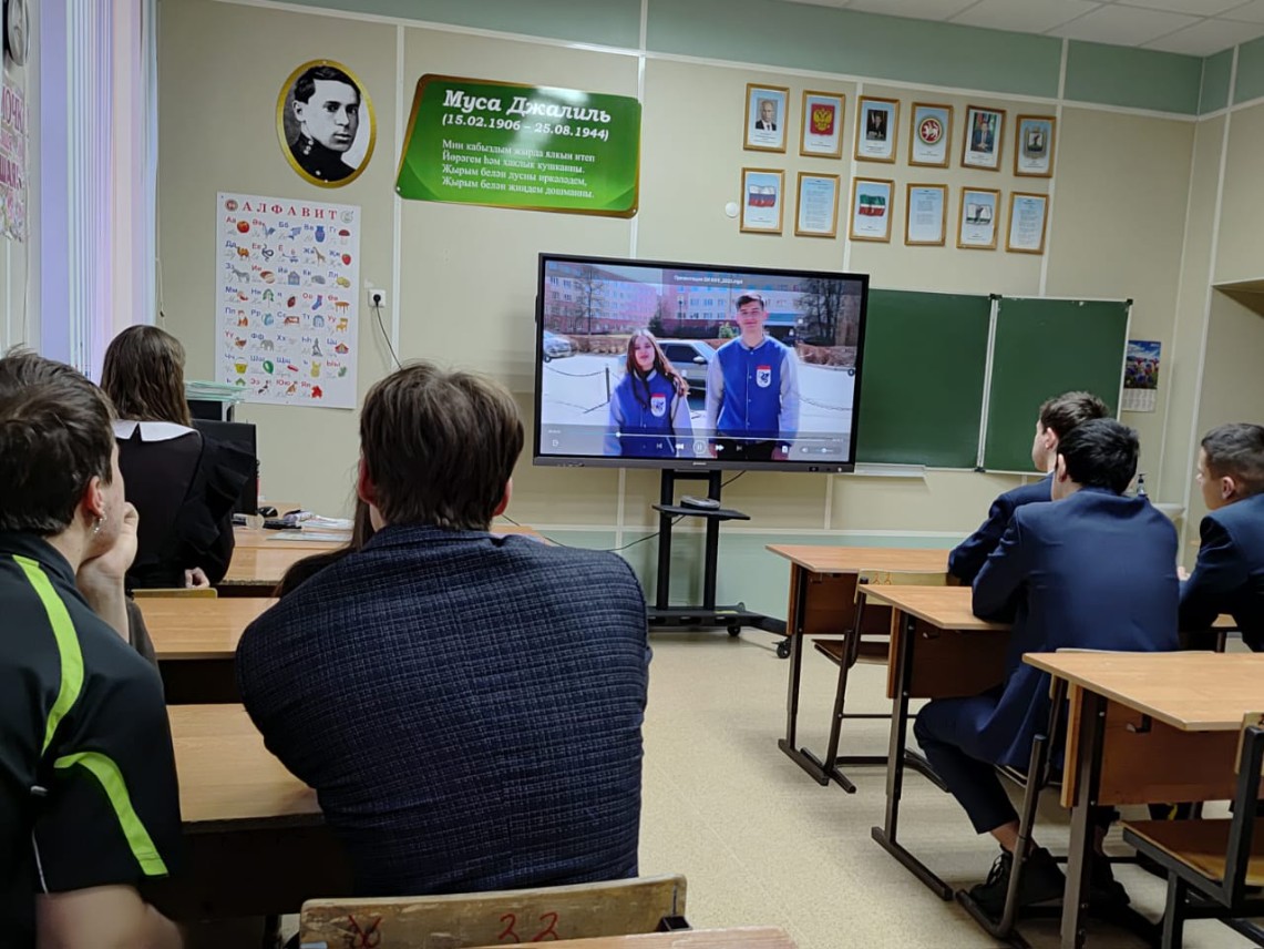 Профориентационная встреча прошла в елабужской школе №2 Профориентационная встреча прошла в елабужской школе №2