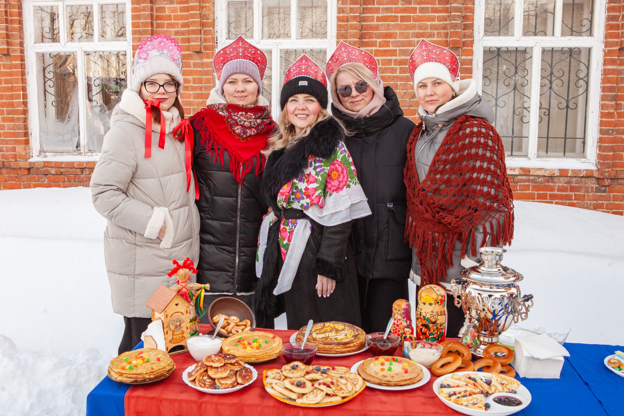 Масленица в Елабужском институте КФУ: блины, игры и проводы зимы Масленица в Елабужском институте КФУ: блины, игры и проводы зимы