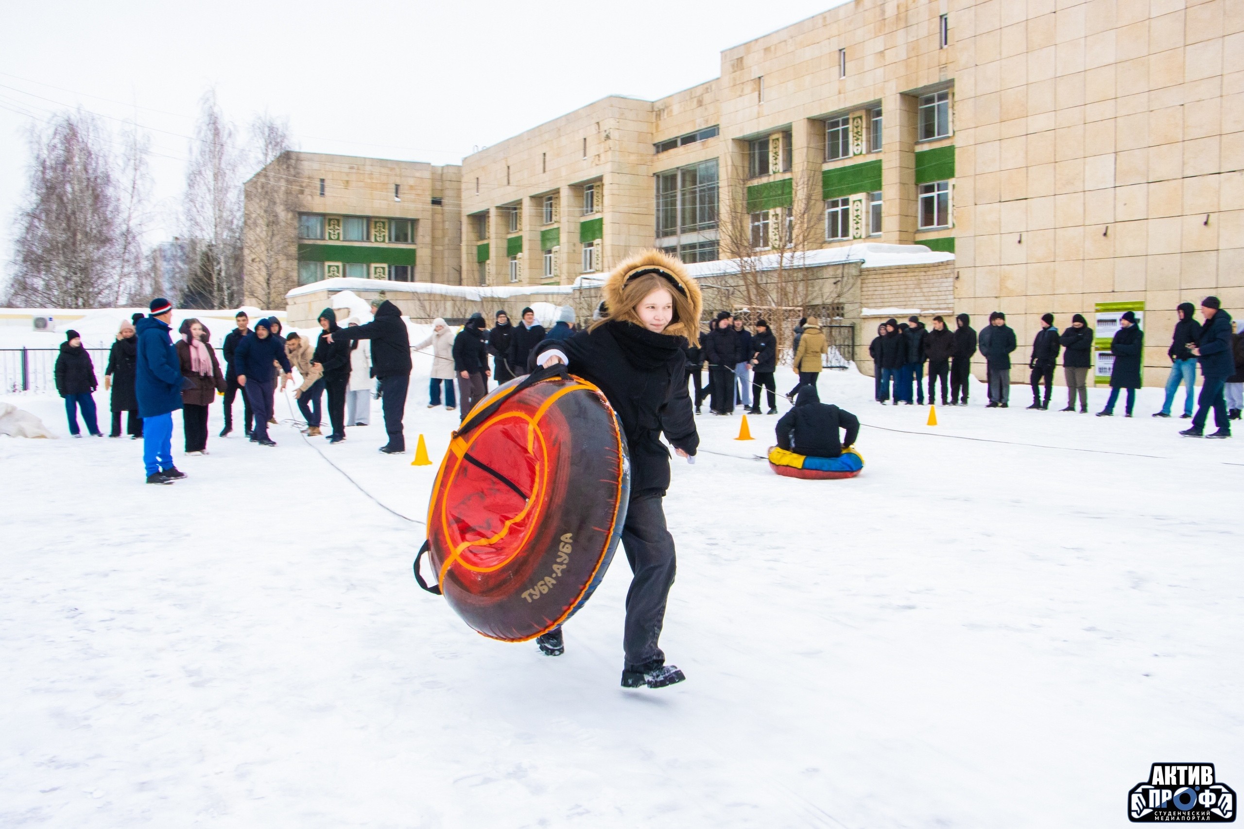 Ярко, тепло и по-народному! Ярко, тепло и по-народному!