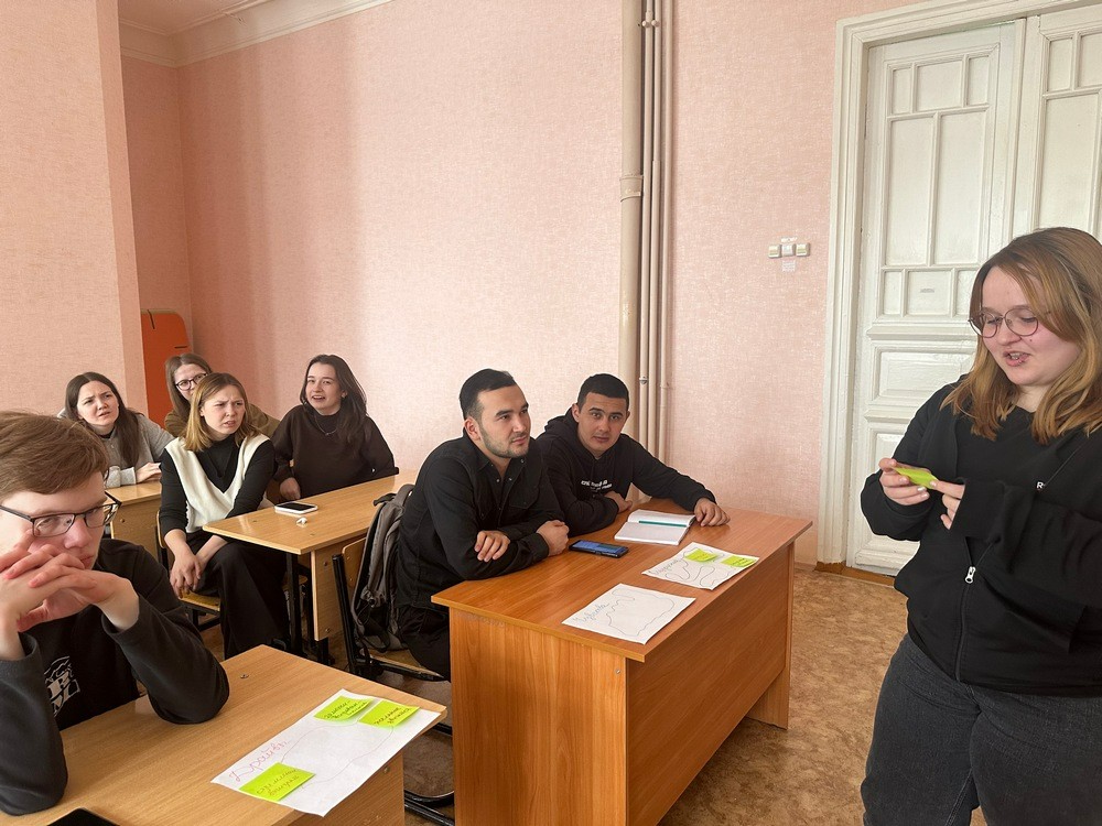 Групповые занятия по проекту 'Горизонты развития' продолжаются Групповые занятия по проекту 'Горизонты развития' продолжаются